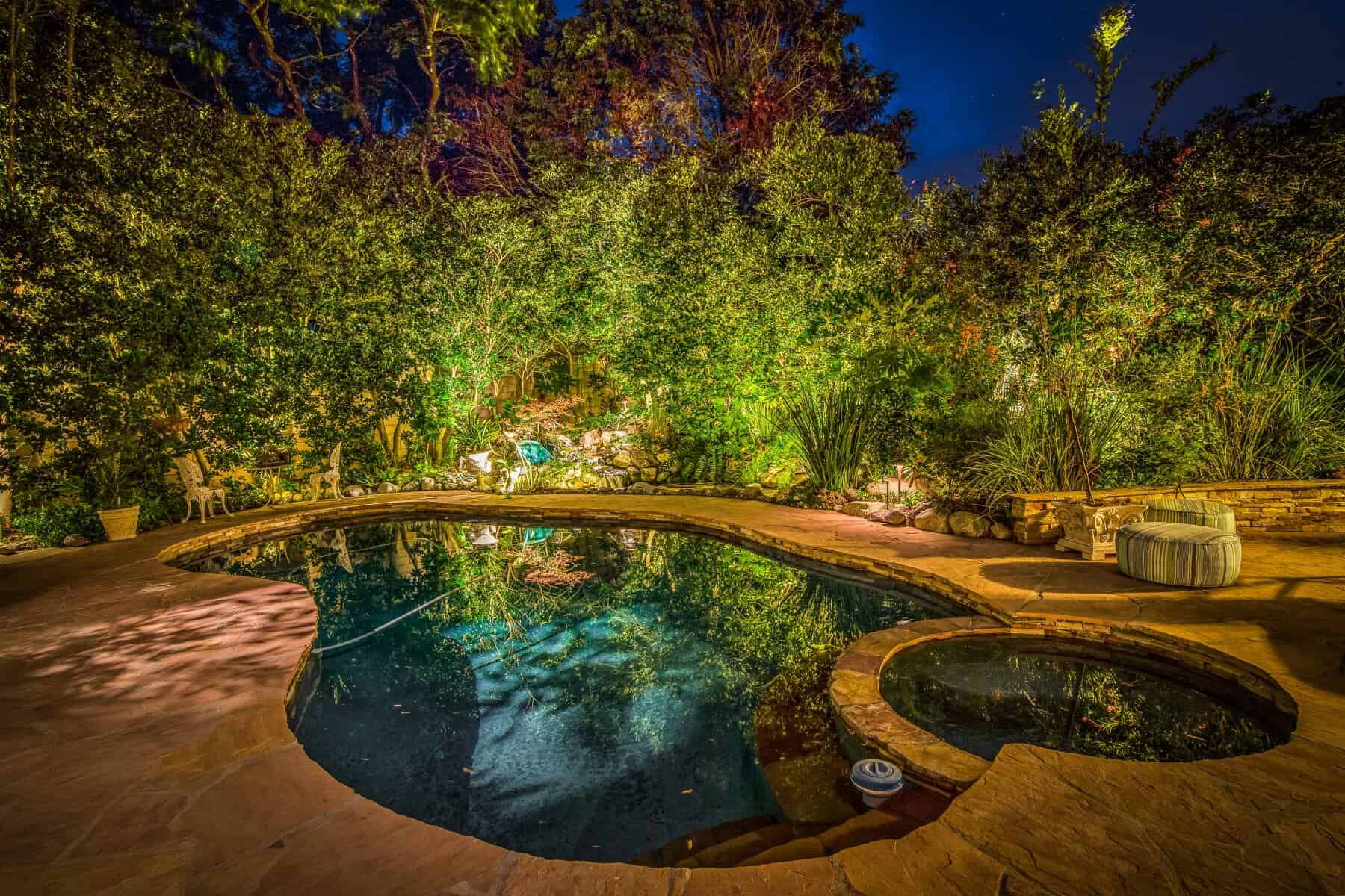 Pool Landscape Lighting